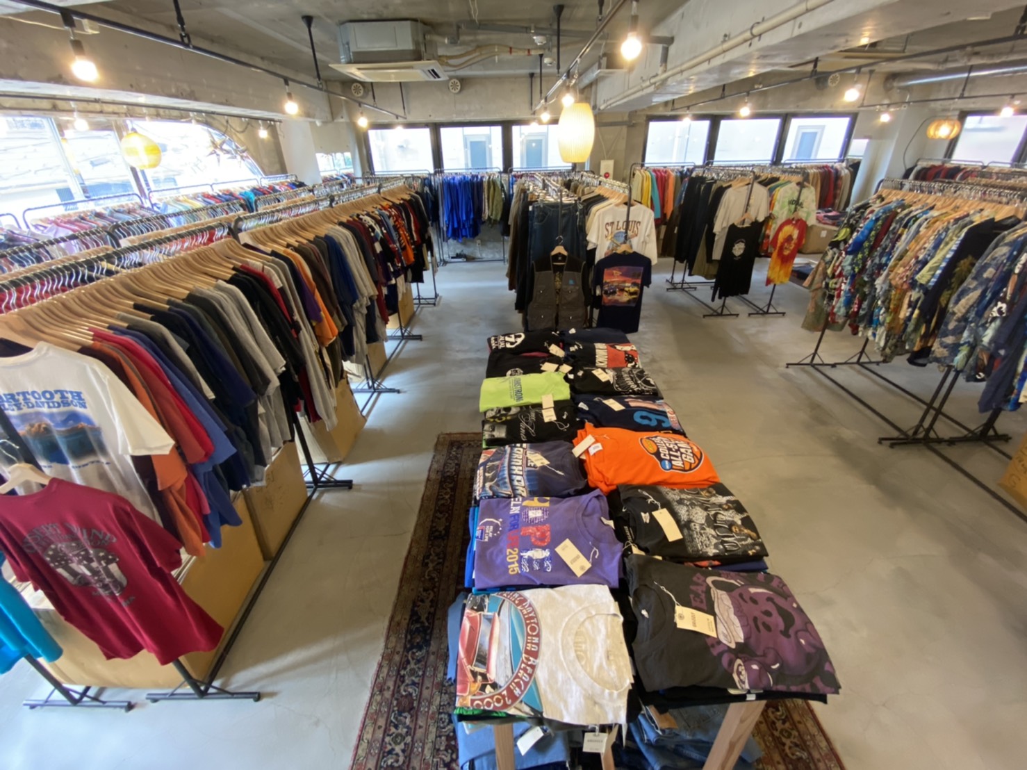 グリズリー下北沢1号店 Grizzly シモフル 下北沢の古着情報サイト